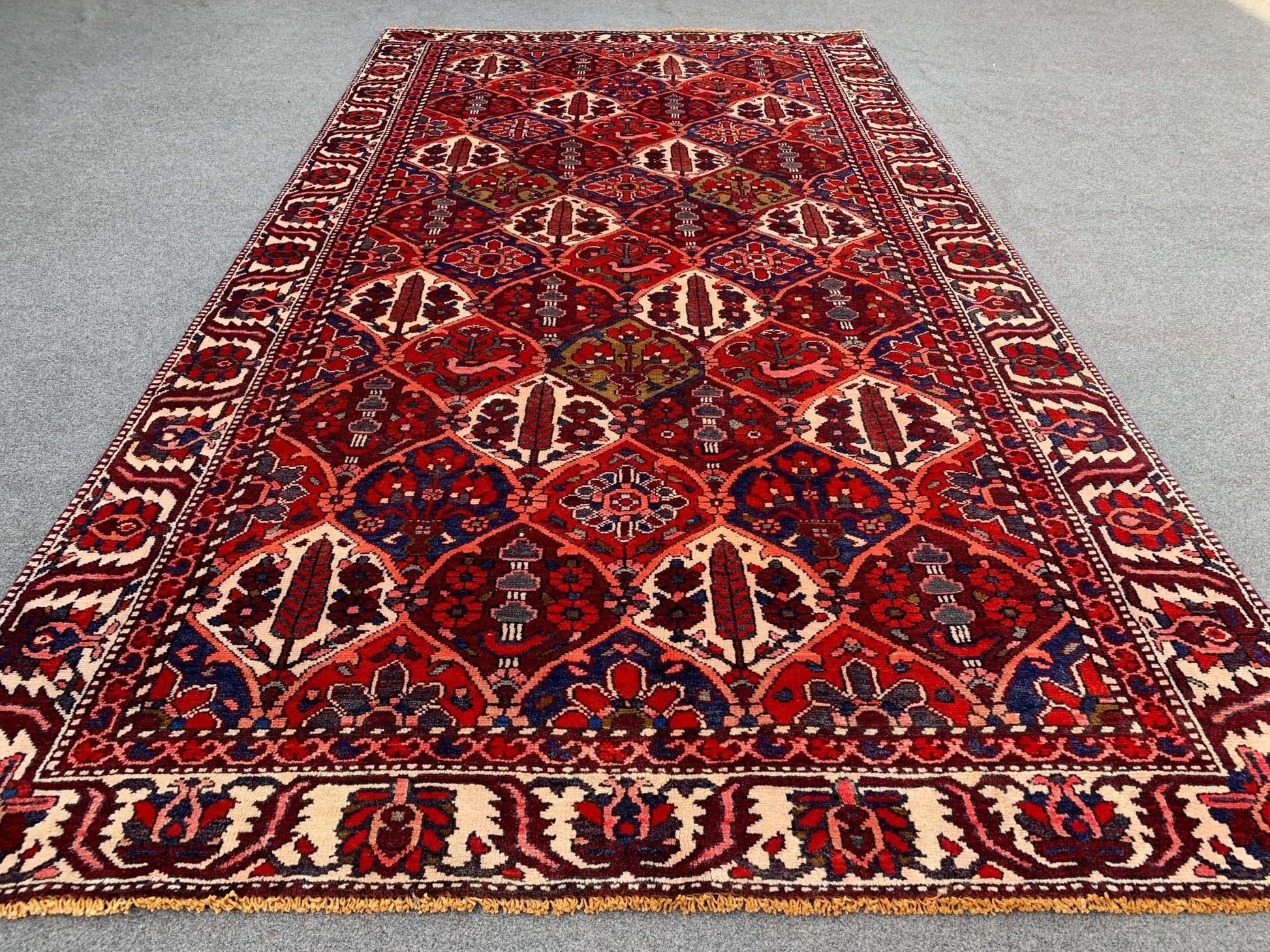 Vintage Rug 5x9 Ft Birds Floral design Rug, Afghan Hand Knotted Rug, Oriental Wool Rug, Turkmen Tribal Rug, Home Decor Rug, Living Room Rug.