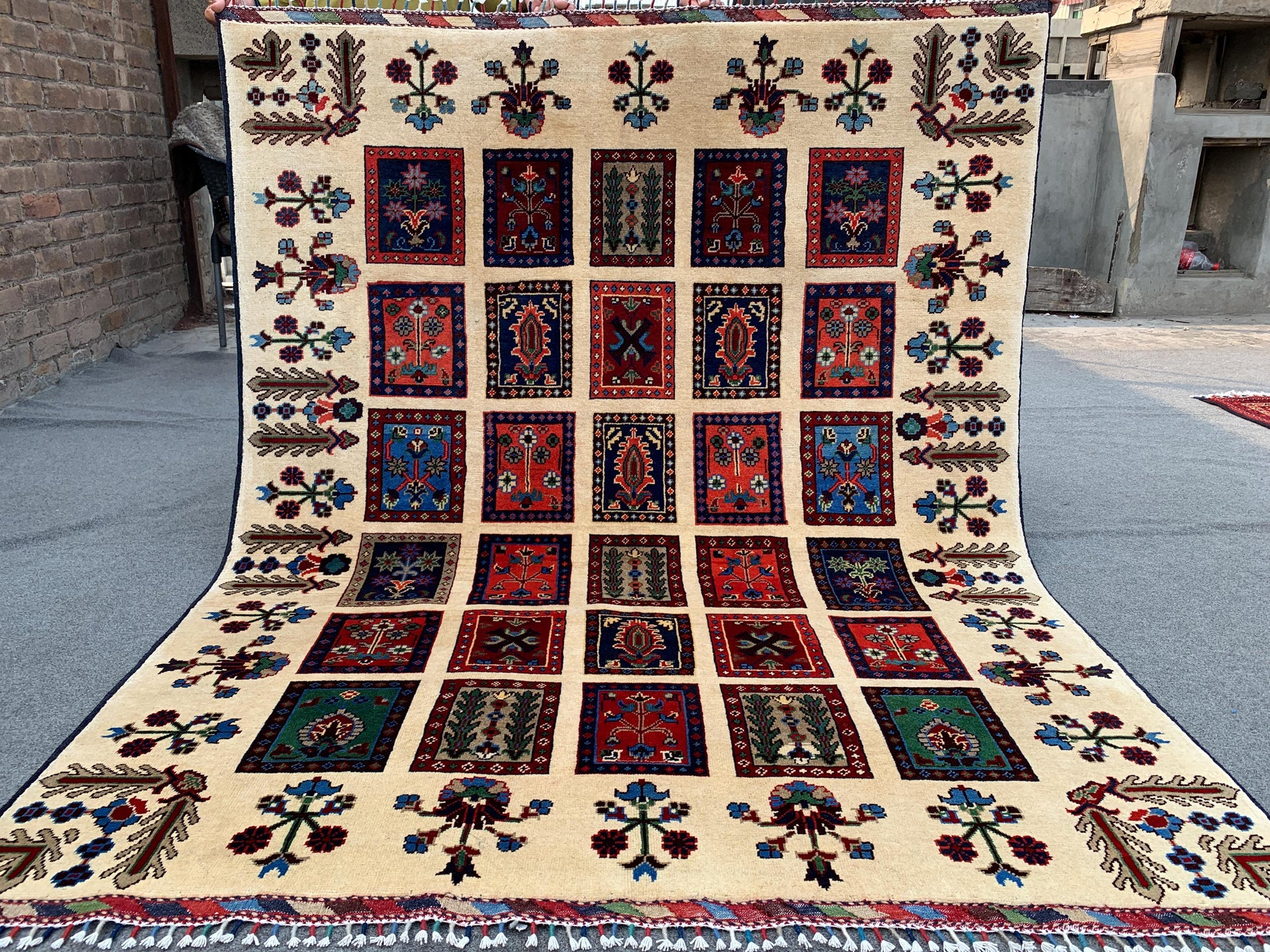 5x6 Ft Amazing Afghan Rug, Natural Hand Knotted Rug, Checkered Floral design Rug, Good Pile Rug, Oriental Wool Rug, Bedroom Living Room Rug.