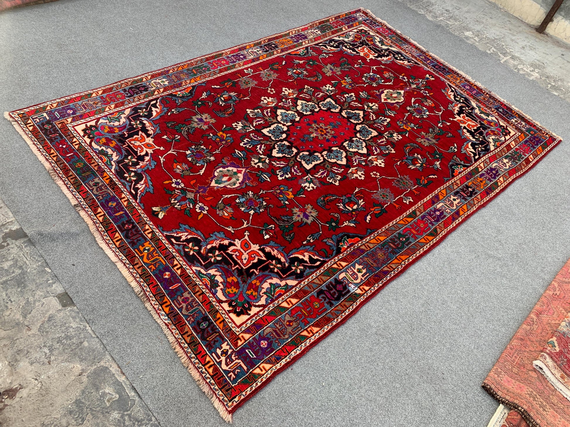 Amazing Vintage Rug 6x9 Ft Afghan Hand knotted Wool Rug, Geometric Area Rug, Oriental Tribal Rug, Best for Dining Table Rug Living Room Rug.