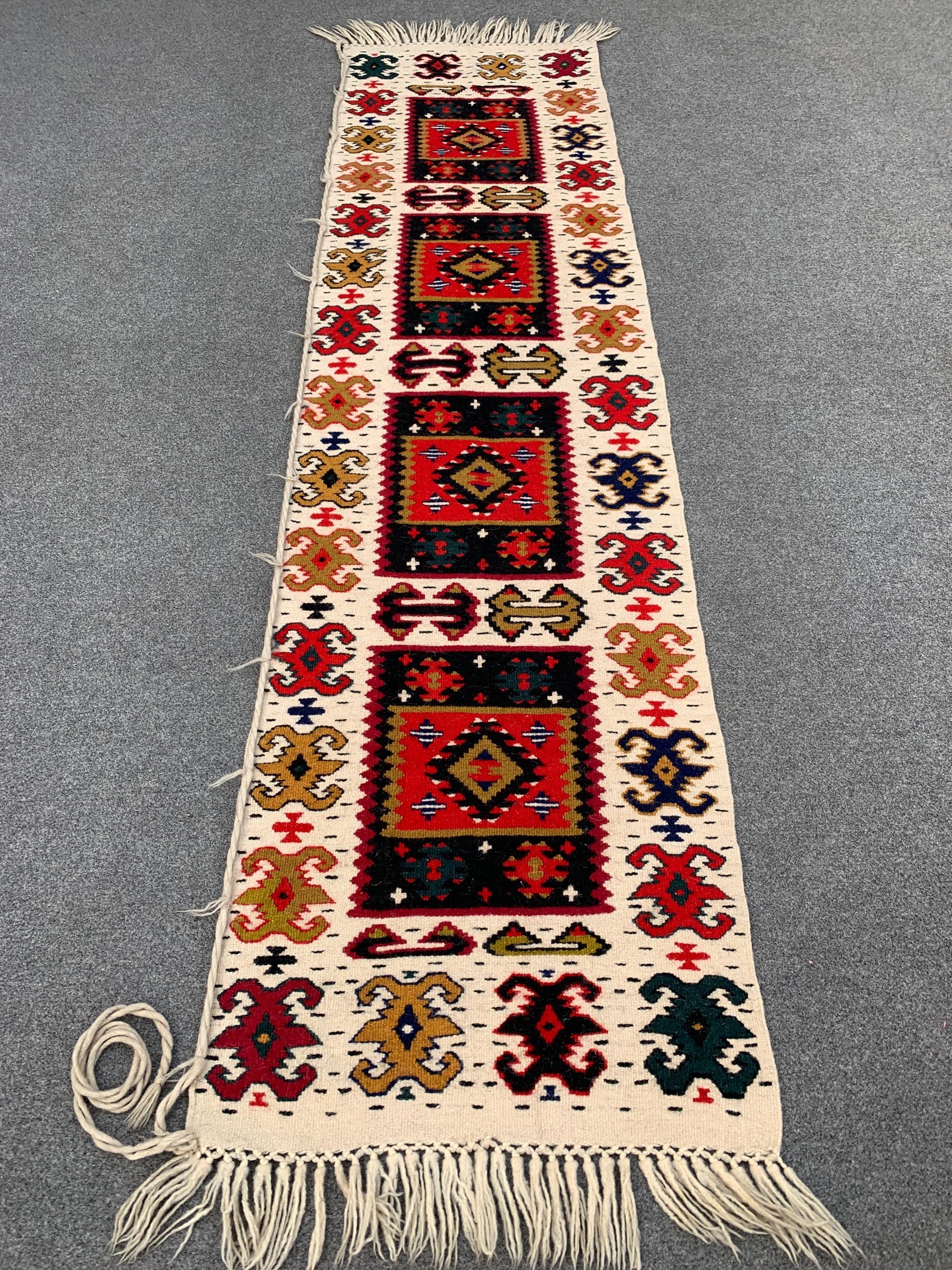 Runner kilim Rug 2x6 Ft Vintage Turkish design kilim Rug, Natural Hand knotted Runner kilim Rug, Oriental Wool kilim Rug, Hallway Runner Rug