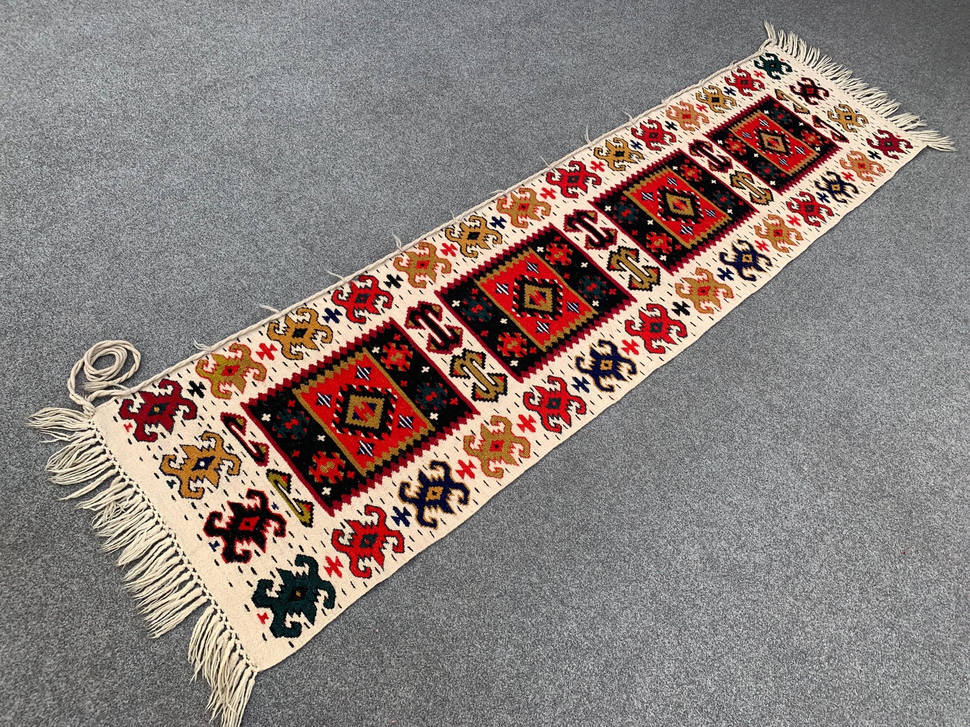 Runner kilim Rug 2x6 Ft Vintage Turkish design kilim Rug, Natural Hand knotted Runner kilim Rug, Oriental Wool kilim Rug, Hallway Runner Rug