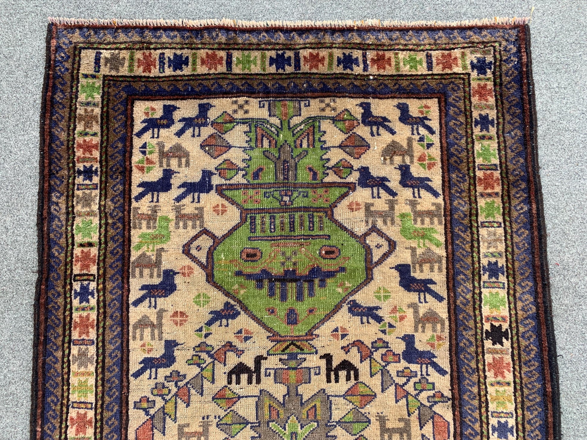 3x5 Ft Vintage Pictorial Rug, Afghan Handmade Rug, Low Pile Rug, Antique Baluchi Rug Oriental Wool Rug, Rugs for Bedroom Kitchen Hallway Rug