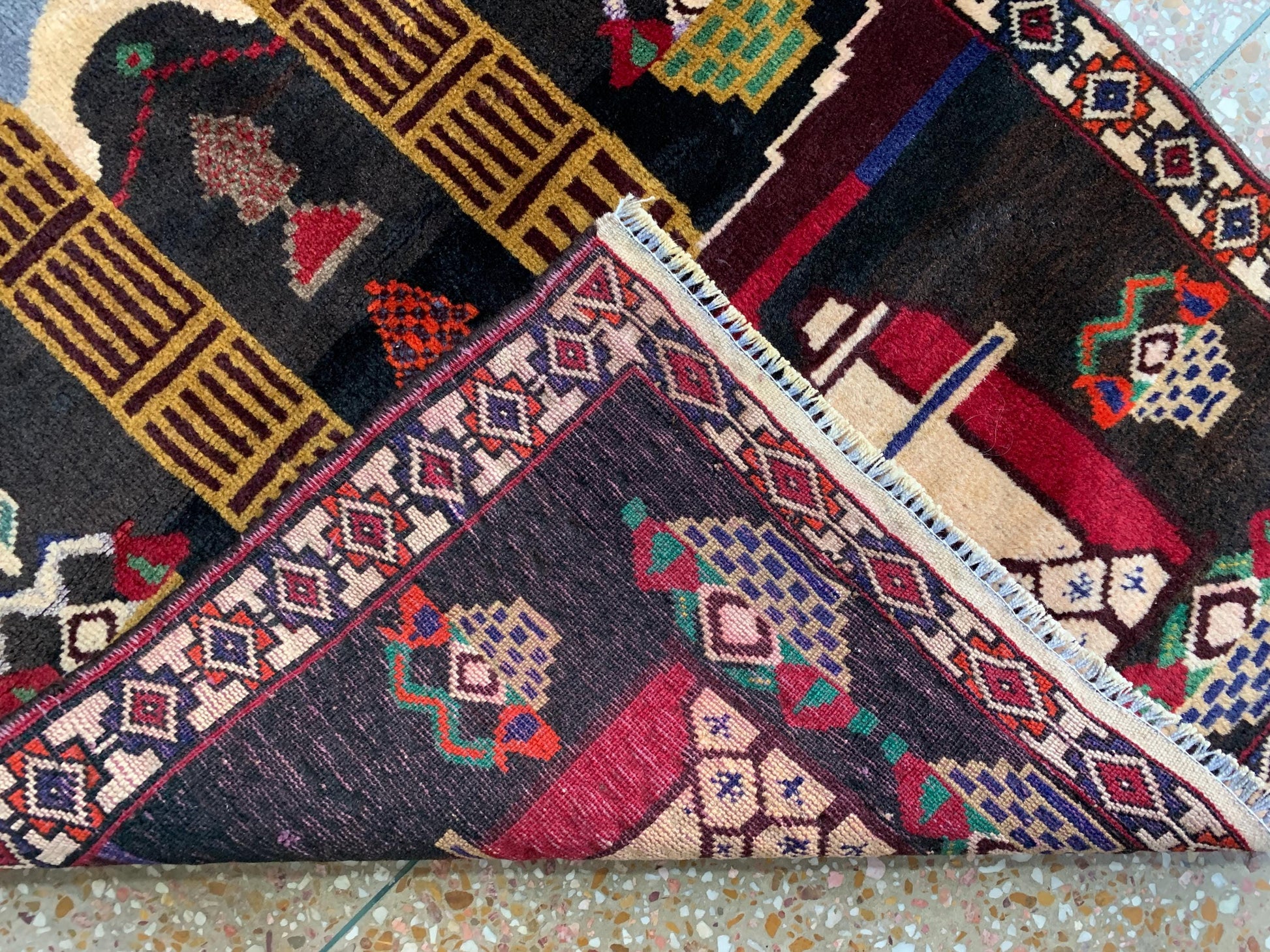 Small Vintage Pictorial Rug, Afghan Handmade Wool Rug, Oriental Wool Rug, One of a kind Rug, Best for Wall Hanging Hallway Rug, 2.6 x 3.8 Ft