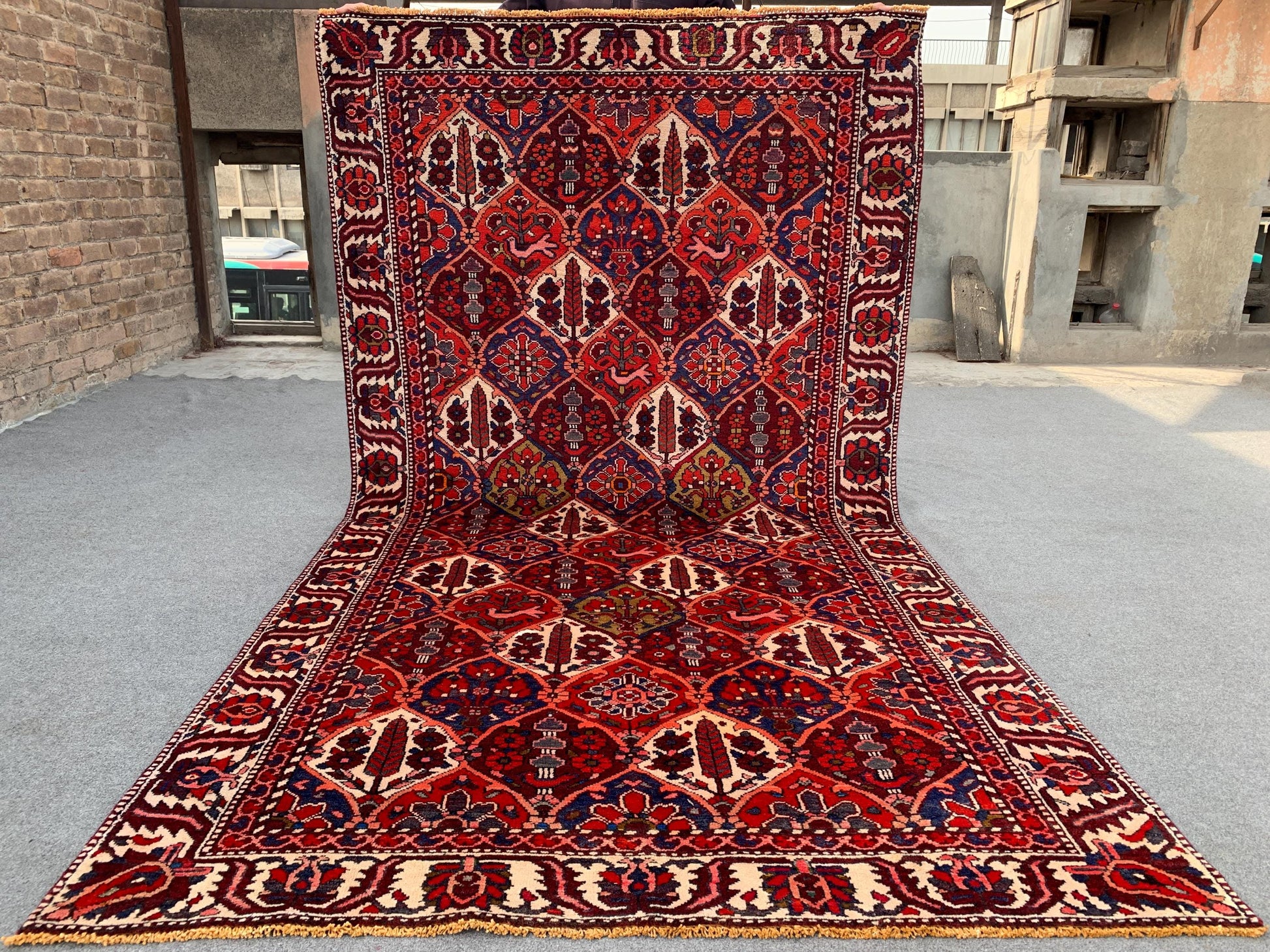 Vintage Rug 5x9 Ft Birds Floral design Rug, Afghan Hand Knotted Rug, Oriental Wool Rug, Turkmen Tribal Rug, Home Decor Rug, Living Room Rug.