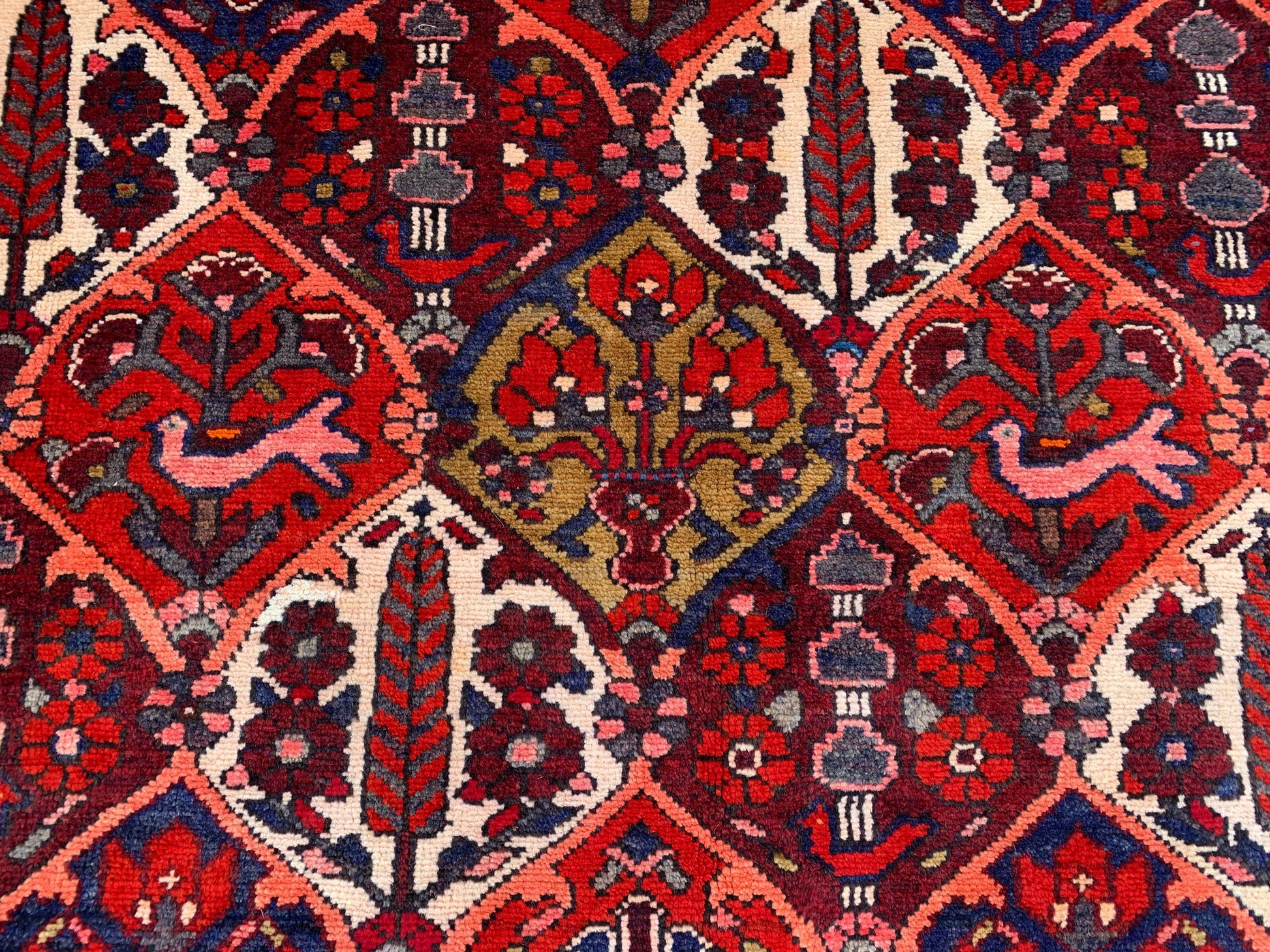 Vintage Rug 5x9 Ft Birds Floral design Rug, Afghan Hand Knotted Rug, Oriental Wool Rug, Turkmen Tribal Rug, Home Decor Rug, Living Room Rug.