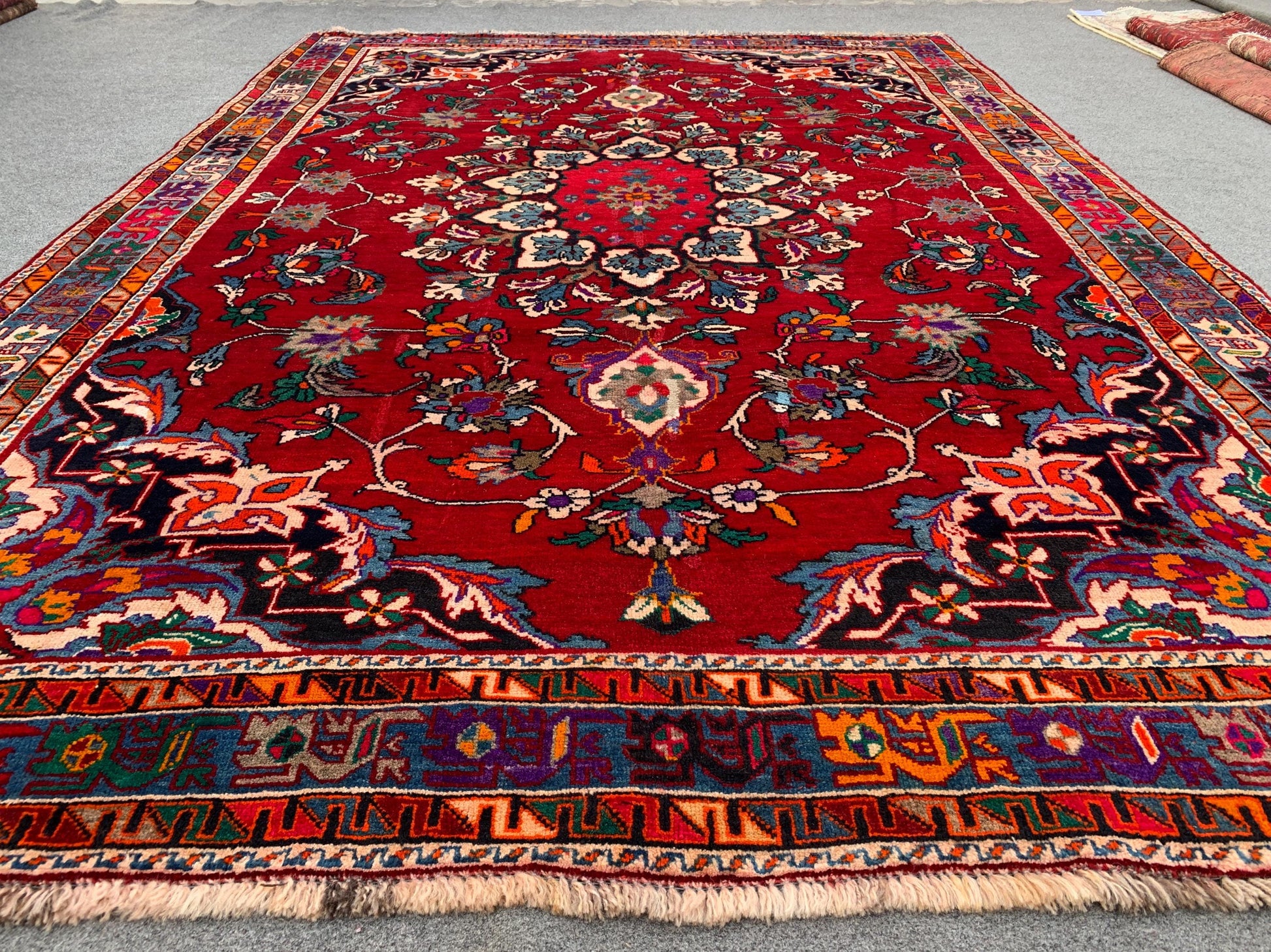 Amazing Vintage Rug 6x9 Ft Afghan Hand knotted Wool Rug, Geometric Area Rug, Oriental Tribal Rug, Best for Dining Table Rug Living Room Rug.