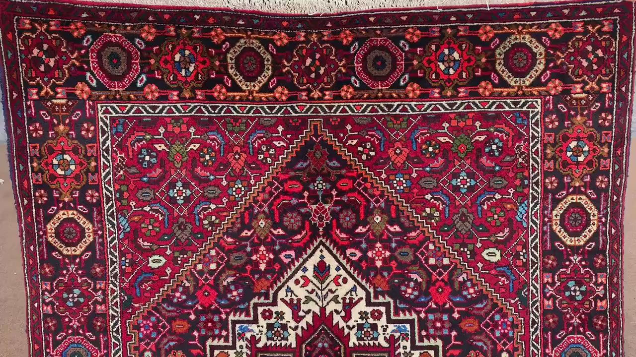 Vintage Heriz Rug 4x5 ft Handmade Wool Rug Turkish Heriz Rug, Oriental Antique Rug Tribal Afghan Rug One of a Kind Gorgeous Rug Bedroom Rug.