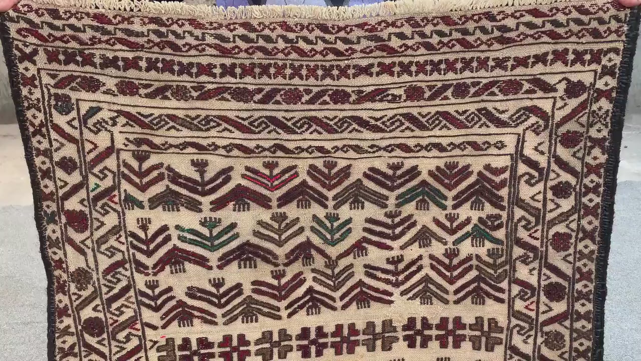 4x6 Ft Antique Soumak kilim Rug, Handmade Vintage kilim Rug, Afghan Soumak Rug, Oriental Wool Rug, Wall Decor Rug, Bedroom Rug, Hallway Rug.